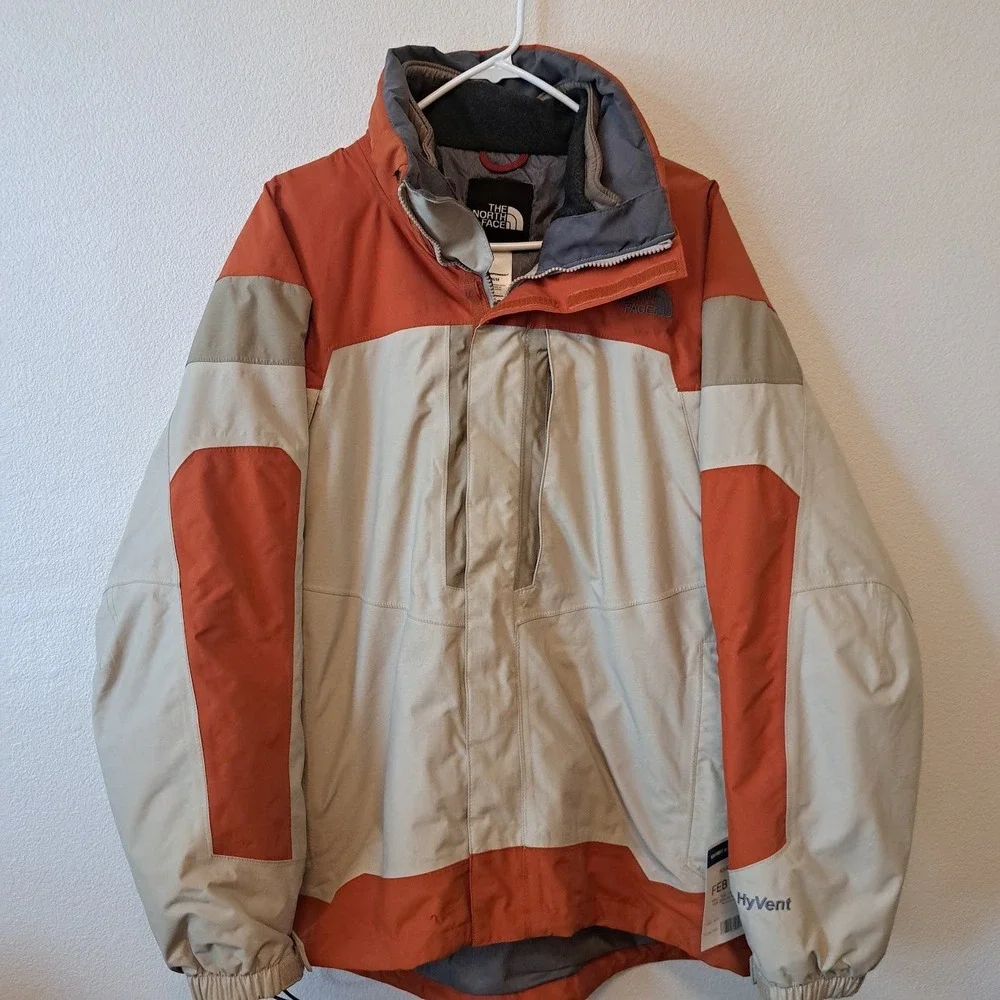 The North Face HyVent Ski Jacket Mens Medium Orange Tan Colorblock Waterproof